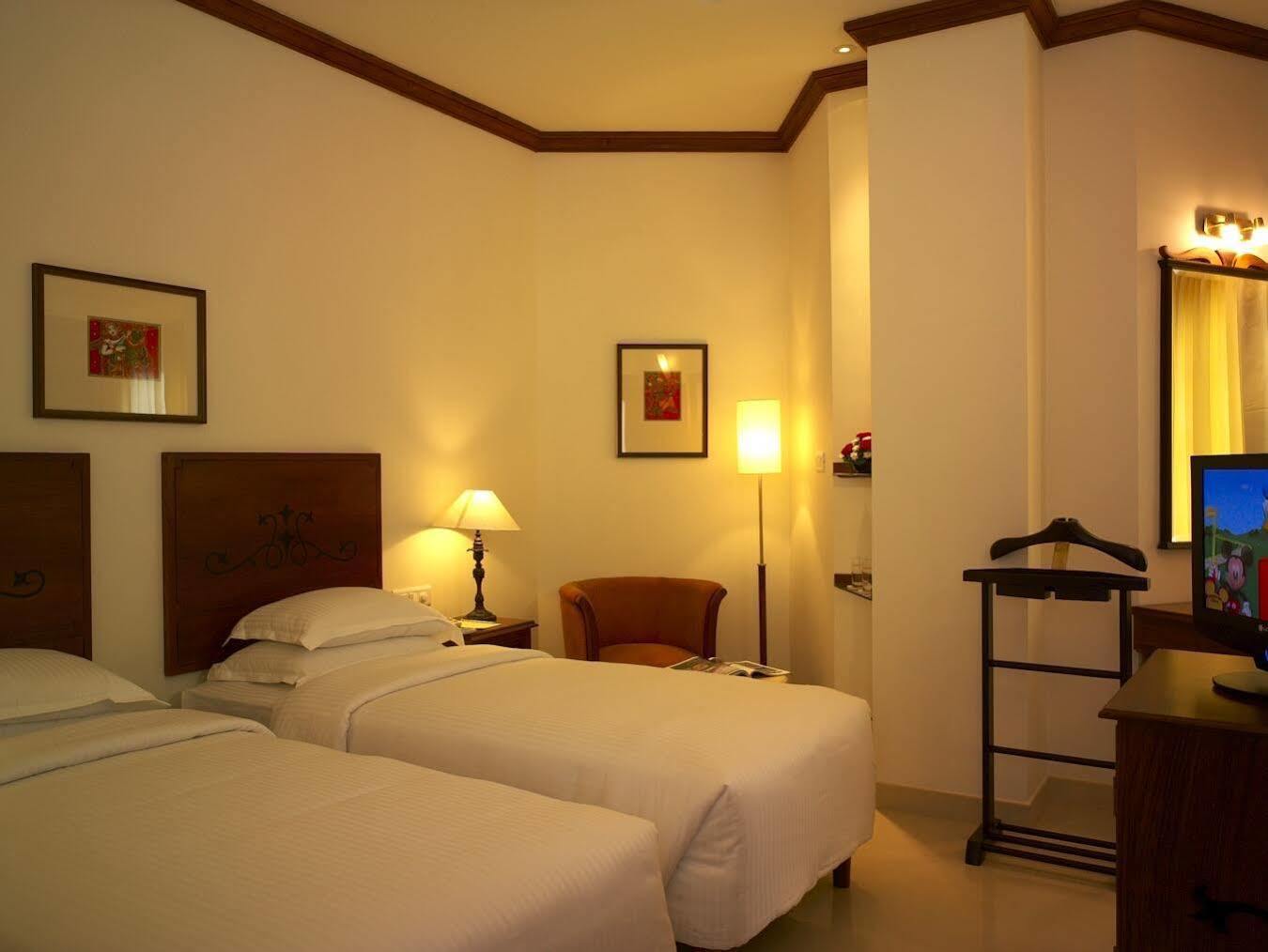 Nani Hotel Kollam Εξωτερικό φωτογραφία